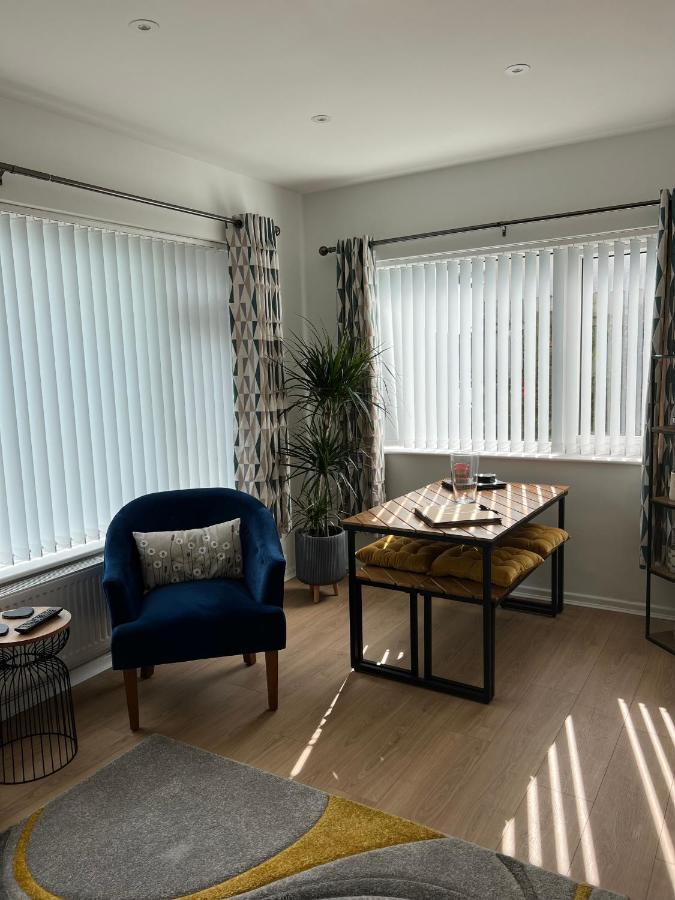 Sixty Four Apartamento The Mumbles Exterior foto