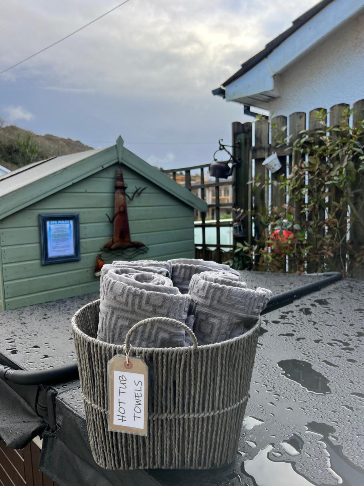 Sixty Four Apartamento The Mumbles Exterior foto